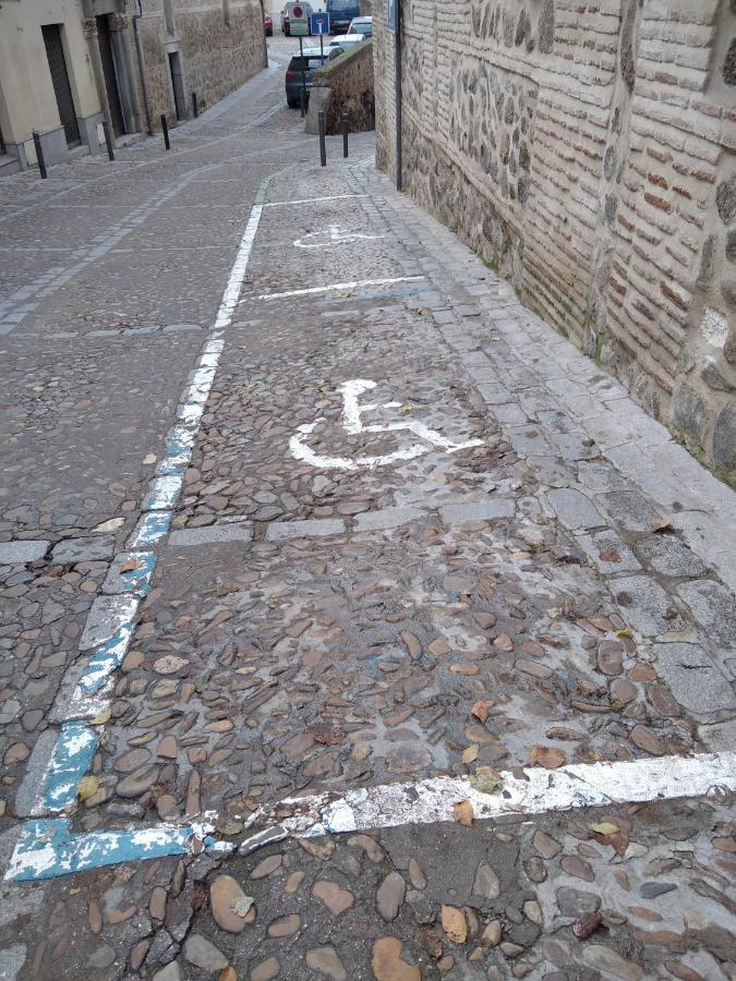 El Porton De La Bellota - Con Parking Gratis - En El Centro De Apartamento *